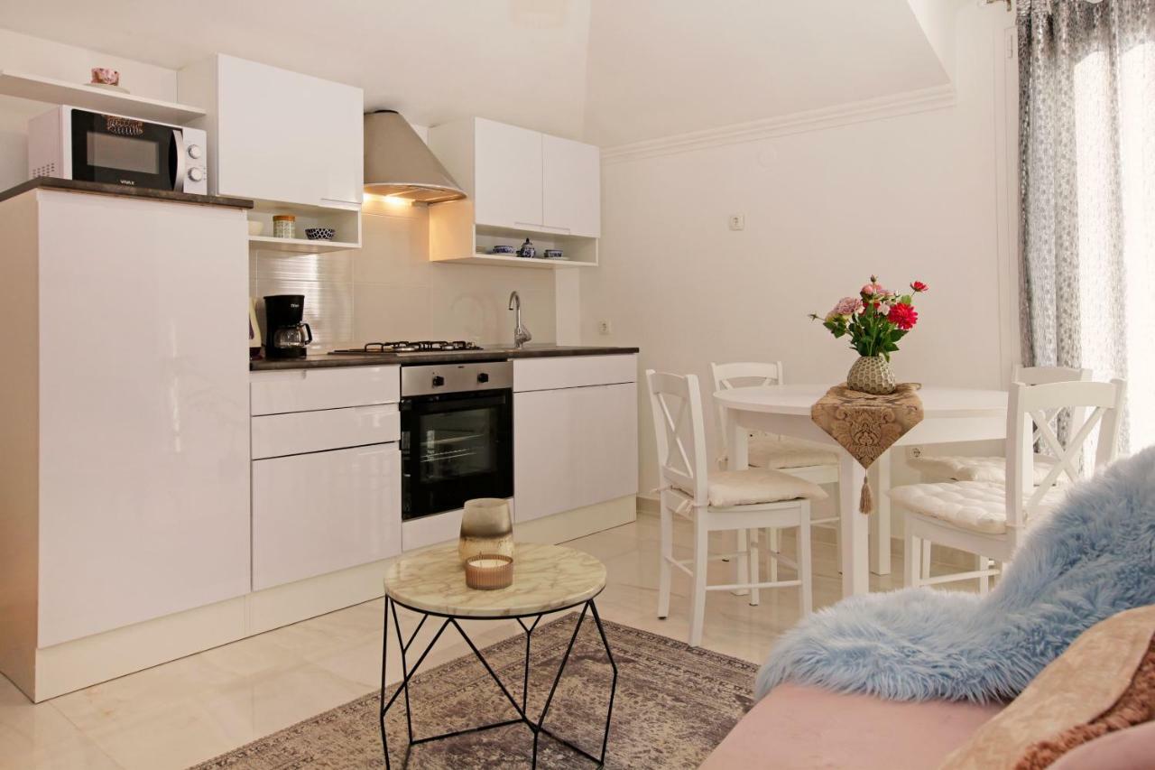 וולה לוקה Apartment Ambroz מראה חיצוני תמונה